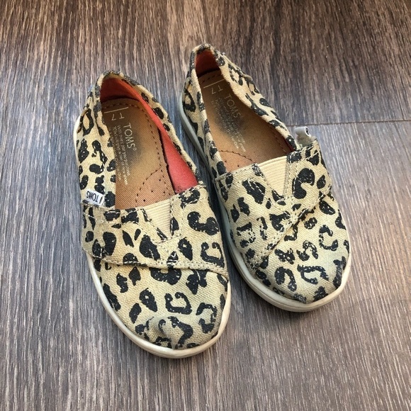Toms Leopard Print Velcro Shoes - Picture 1 of 7